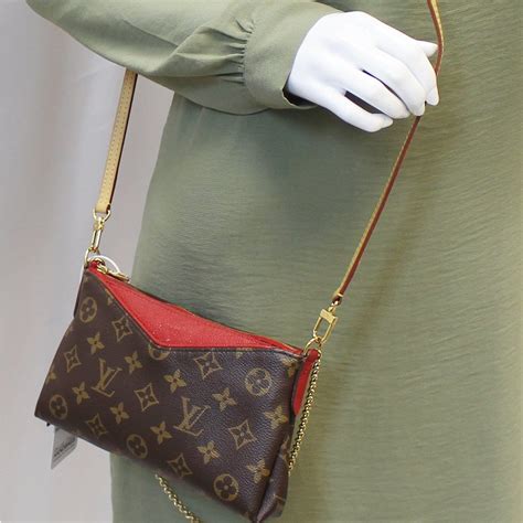 borse louis vuitton uate|louis vuitton crossbody purse.